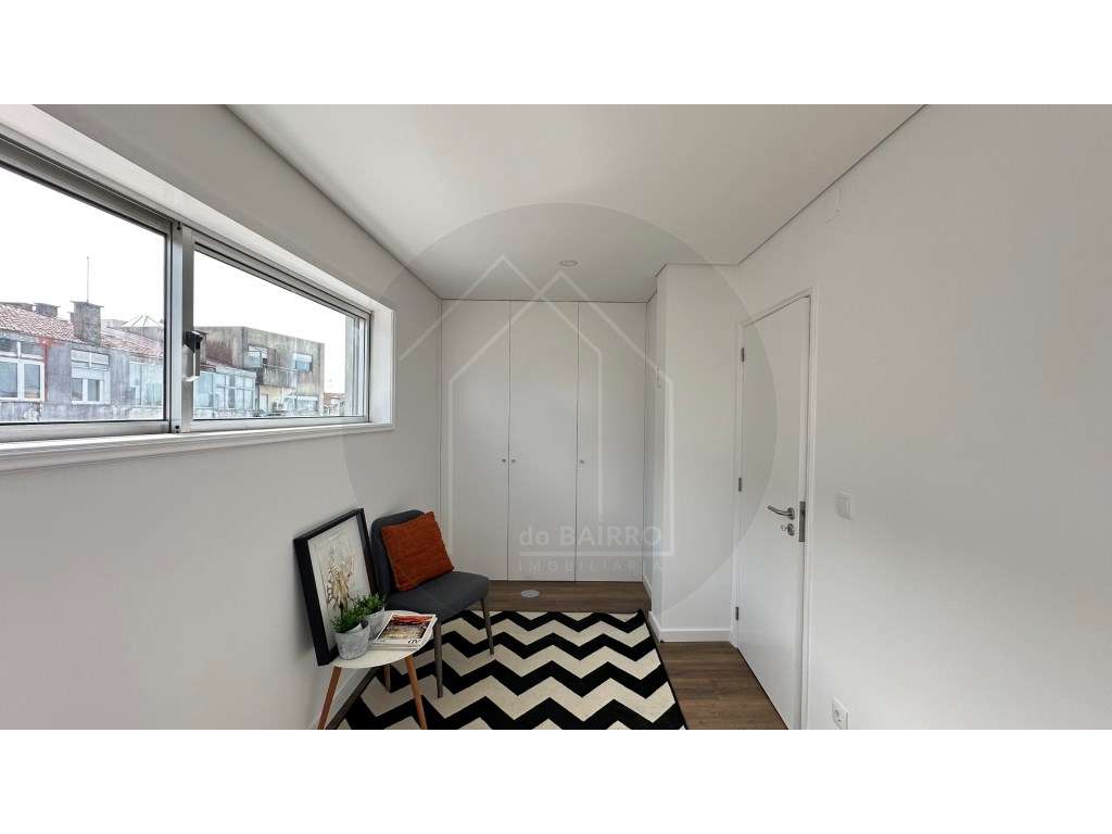 T1 Renovado, Quinta do Covelo / Metro Marquês - Porto-10