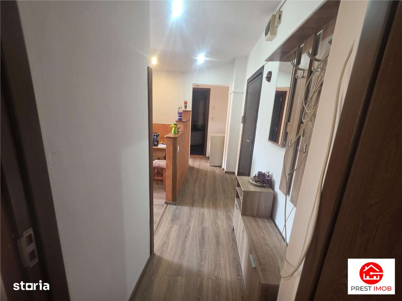 Ap 2 camere  de vanzare, 54 mp ,confort 1, et2 4,  Unirii, Targu Mures-11