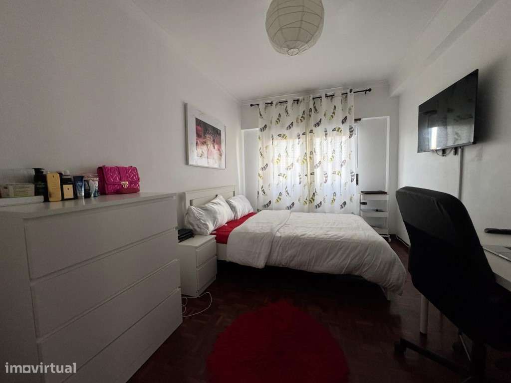 APARTAMENTO T3 - NA RUA CORREIA GARÇÃO - ODIVELAS-20