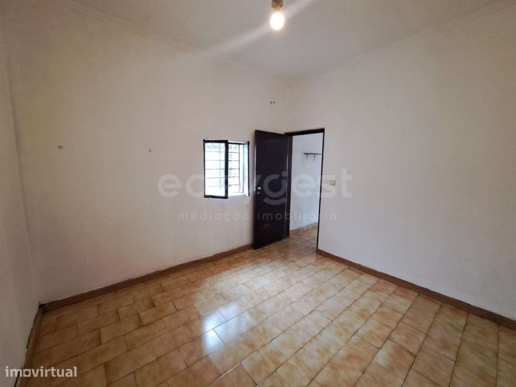 Moradia em Banda na Freguesia de Salvador e Santa Maria da Feira - Grande imagem: 4/14