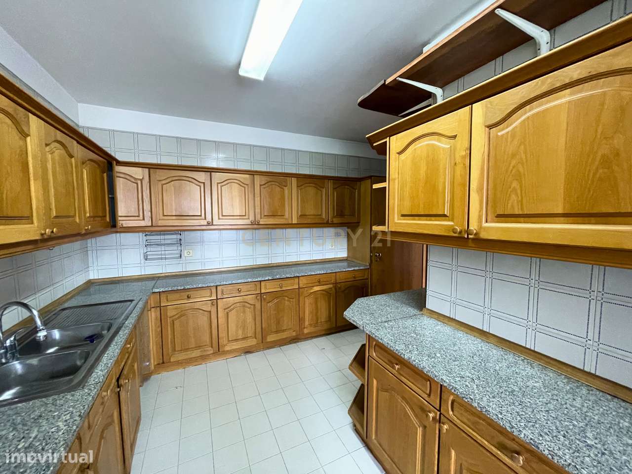Espetacular Moradia T4 em Ramalde, Porto-32