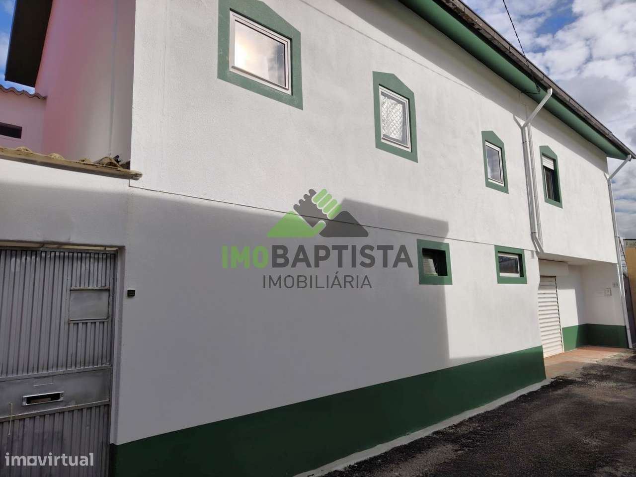 Moradia Bifamiliar em Sanguedo-0