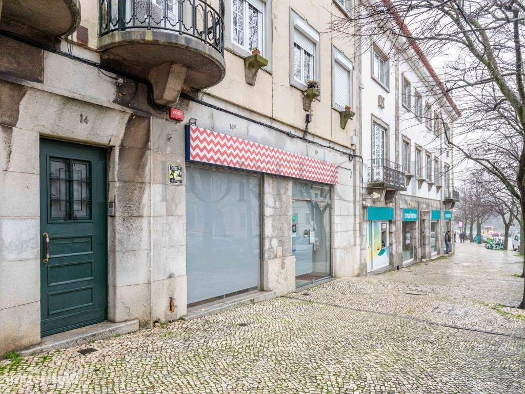 Oportunidade Única em Belém: Trespasse de Creperia/Gelataria de Suc...-24