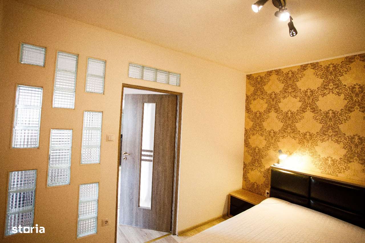 Casă din cărămidă în Ioșia, Oradea  Meșteșugarilor - Imagine principală: 5/20