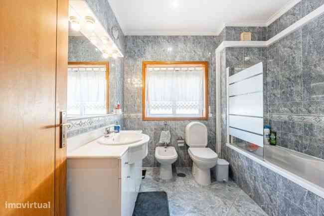 Apartamento T3 em Ponte - Guimarães-15