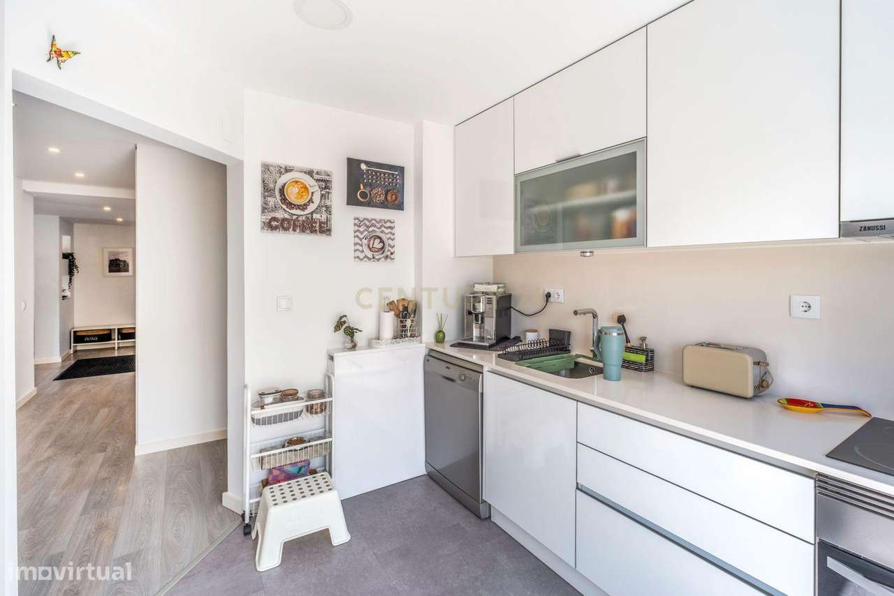 Apartamento T2 Totalmente Remodelado |  No centro da vila de Mafra-8