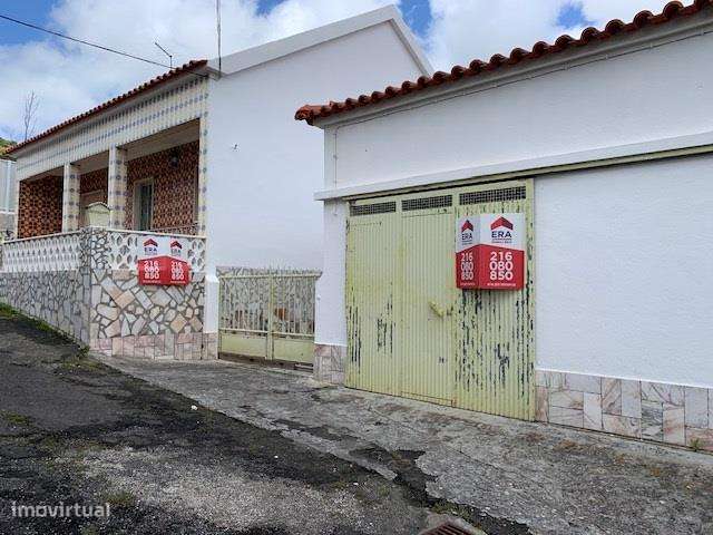 Moradia no Casal das Areias-Alverca-8