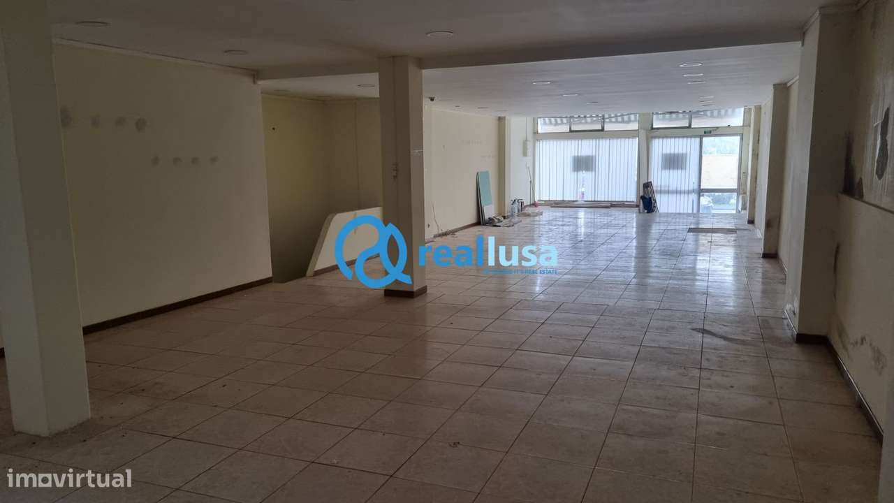 Loja comercial com 150m2 no Centro de Espinho, Avª 24 - Grande imagem: 5/11