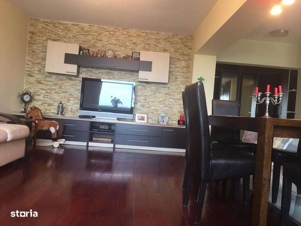 Apartament, 70 m²,  - Imagine principală: 4/13