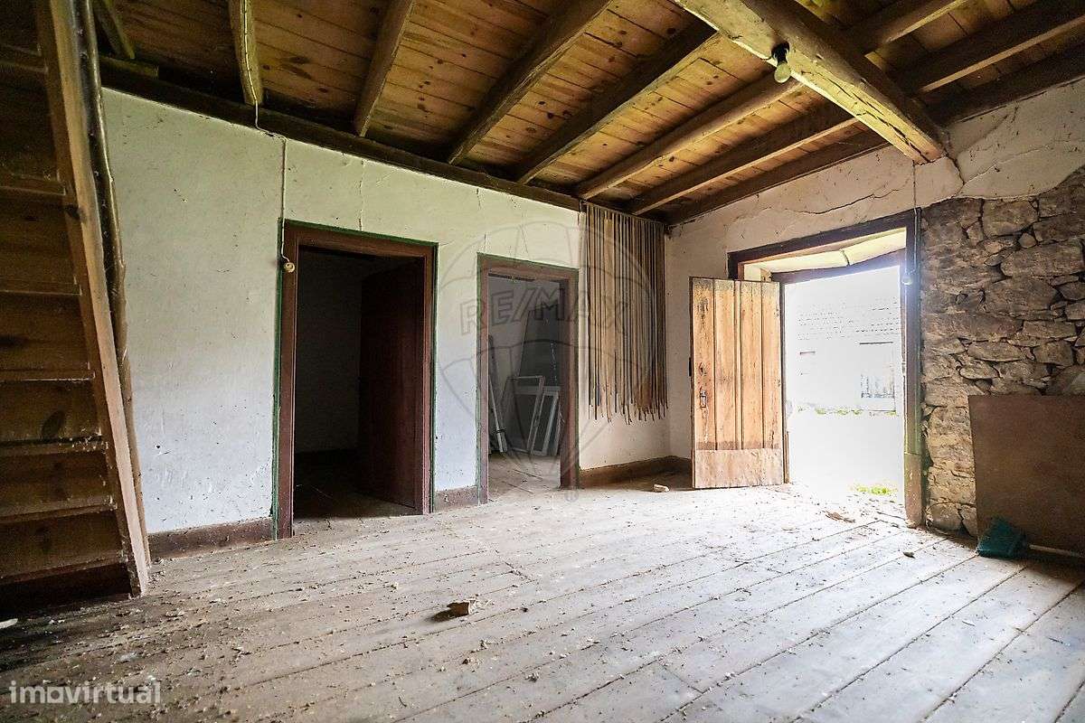 Moradia T2 para venda - Grande imagem: 5/28