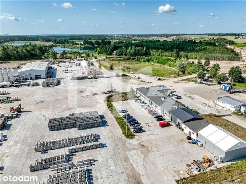 Teren inwestycyjny, utwardzony, ogrodzony. - Pełny obrazek: 4/4