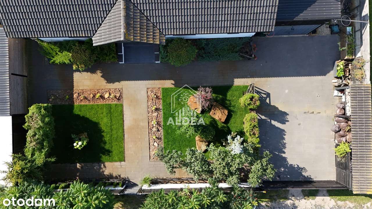 Zadbany Dom w Genialnej Lokalizacji-3