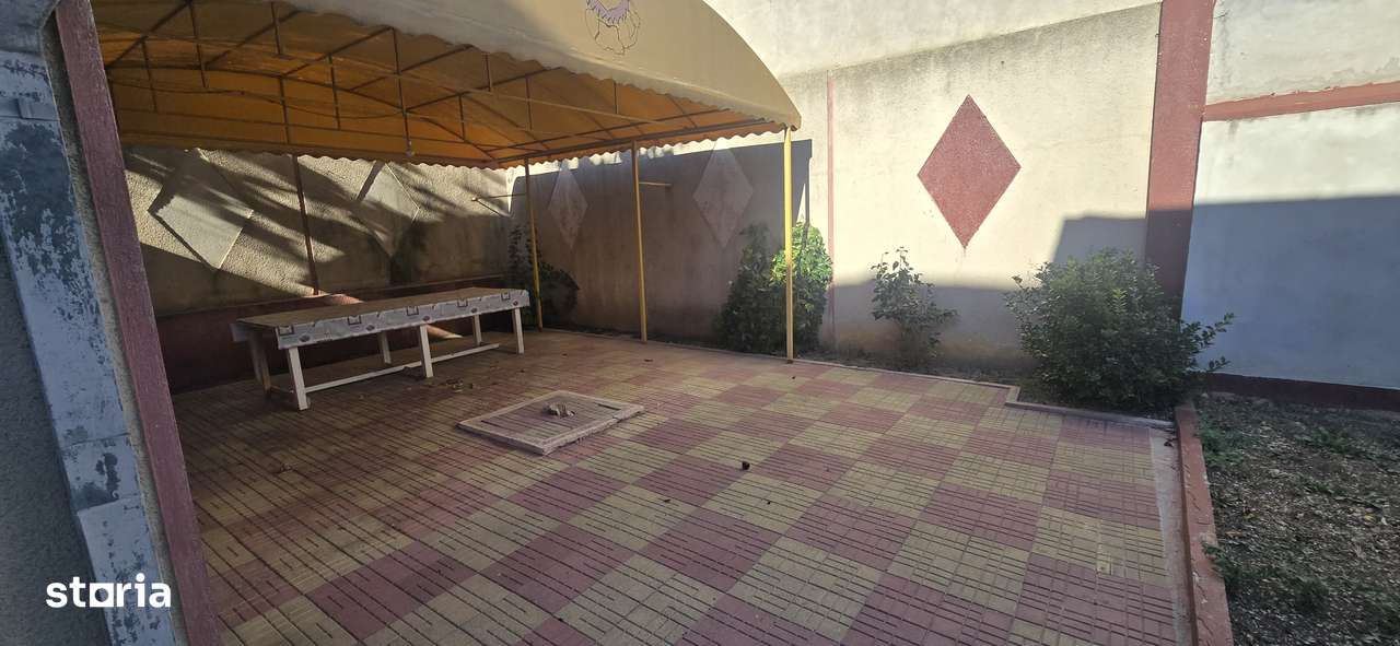 Faleza Nord-Exclusivitate, vila P+1, 450mp teren,18m deschidere, garaj-5