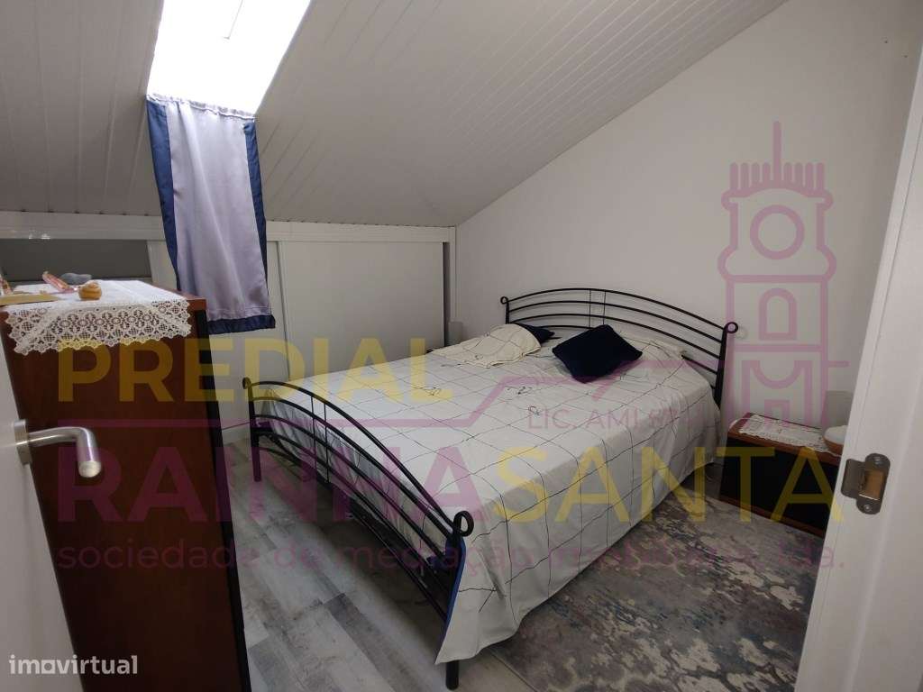T2 c/ sótão dividido e garagem. Entradas independentes- Mealhada Av...-11