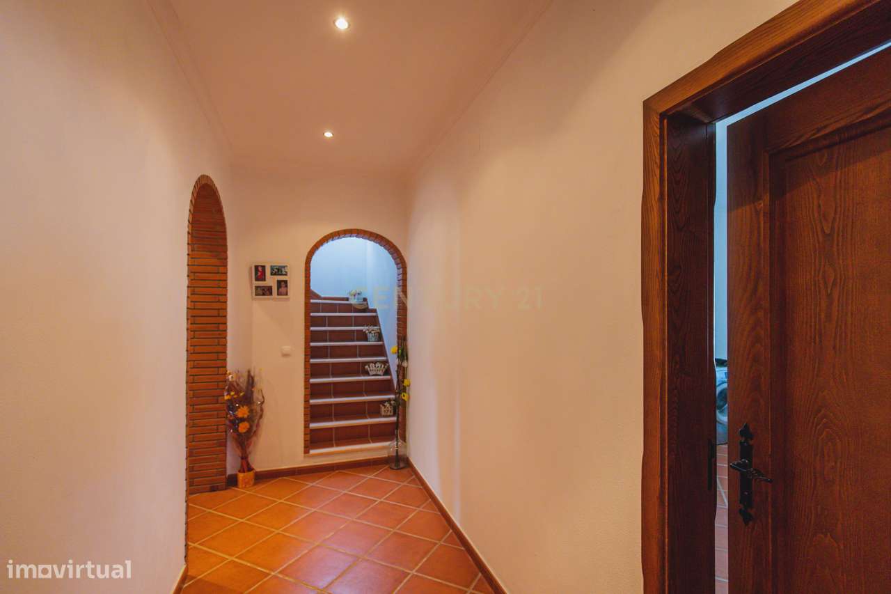 Moradia Térrea T4+1-23