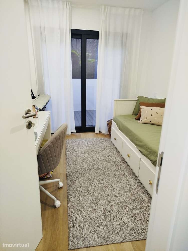 Moradia T2 térrea como nova-18