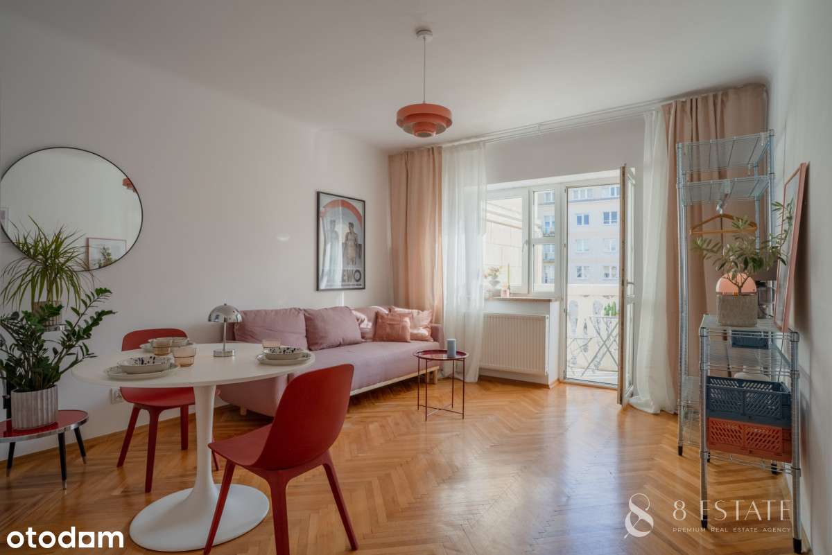 Studio przy metrze Ratusz Arsenał z balkonem-1