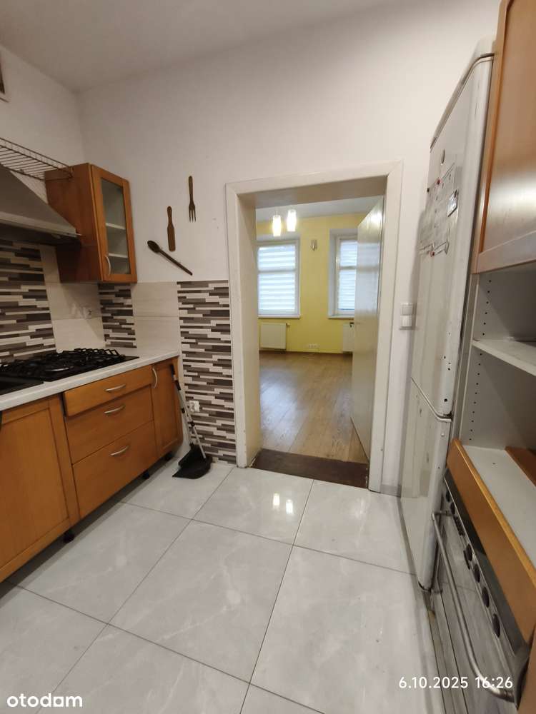 Mieszkanie na parterze i 1/2 nieruchomości. - Pełny obrazek: 4/20