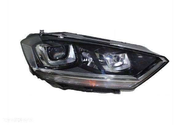 VW Sportsvan lampa Bi Xenon prawa przód 517941032B - 1