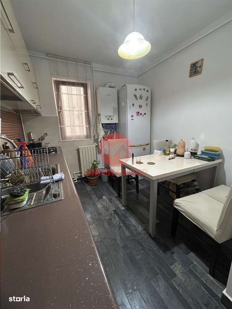 Apartament 3 Camere, Decomandat, Boxa+Loc de Parcare, Casa de Cultura - Imagine principală: 5/13