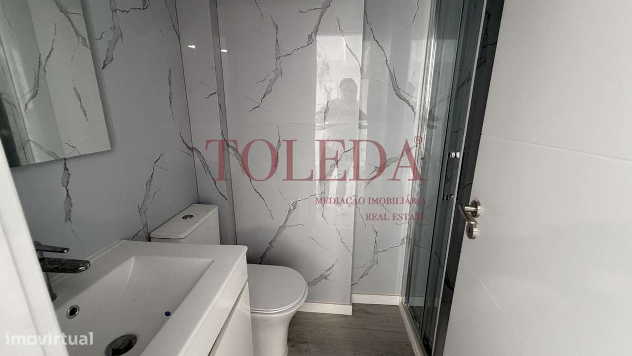 T2 Remodelado em Benfica-9