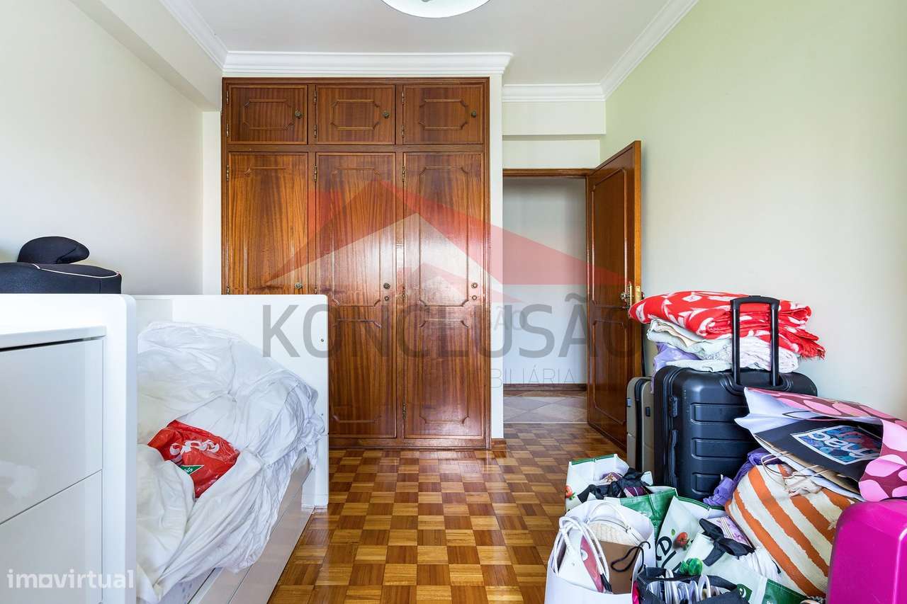 "Excelente T2 com Áreas Generosas em Odivelas"-21
