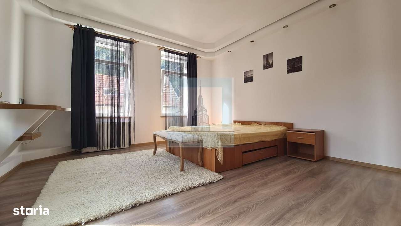 Casa, 4 camere, singur in curte - zona Schei - Imagine principală: 3/20