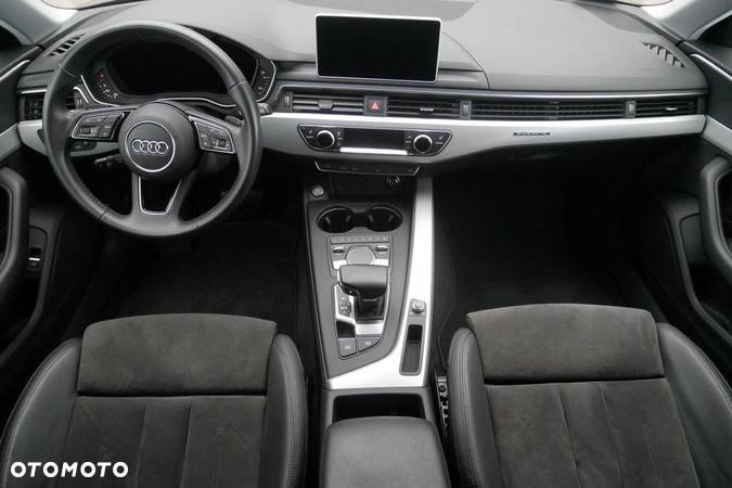 Audi A4 - 8