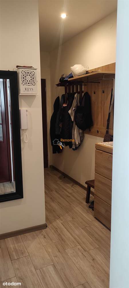 Duże rozkładowe mieszkenie 2 Pokojowe  z odobną kuchnią oś Tysiąclecia-12