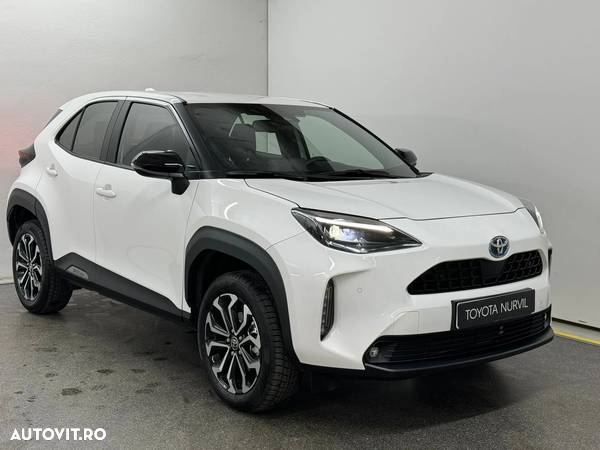 Toyota Yaris Cross 1.5 VVT-i HSD 4x2 Dynamic - 1