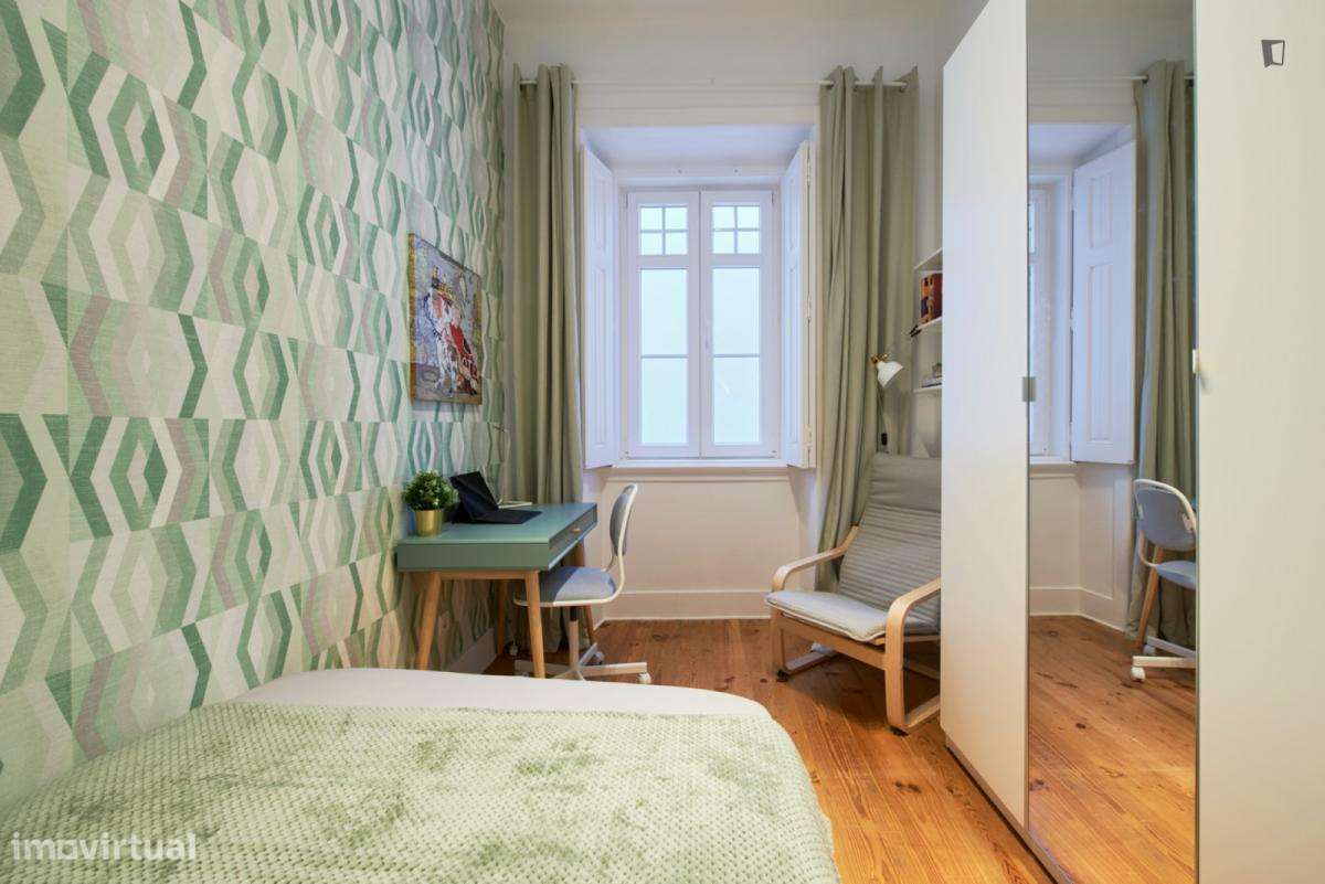 Quarto - localizado em Alcântara Lisbon - Grande imagem: 4/18