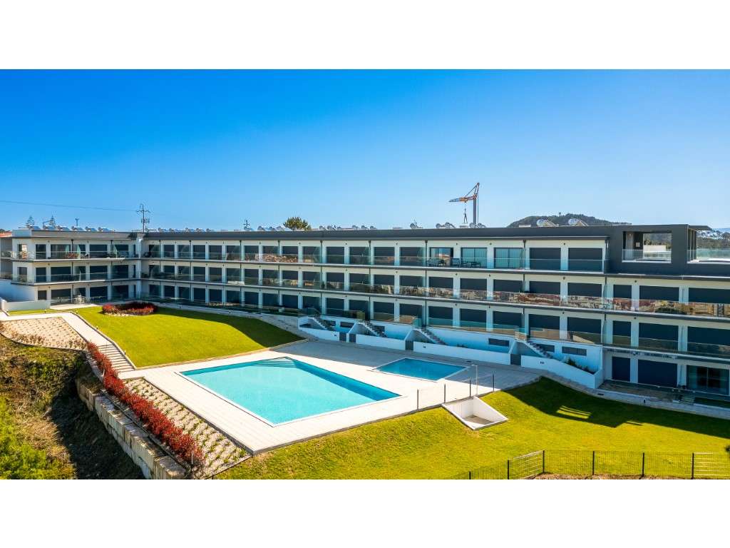 Apartamento T2 na Pederneira com piscina e Vista Mar-50