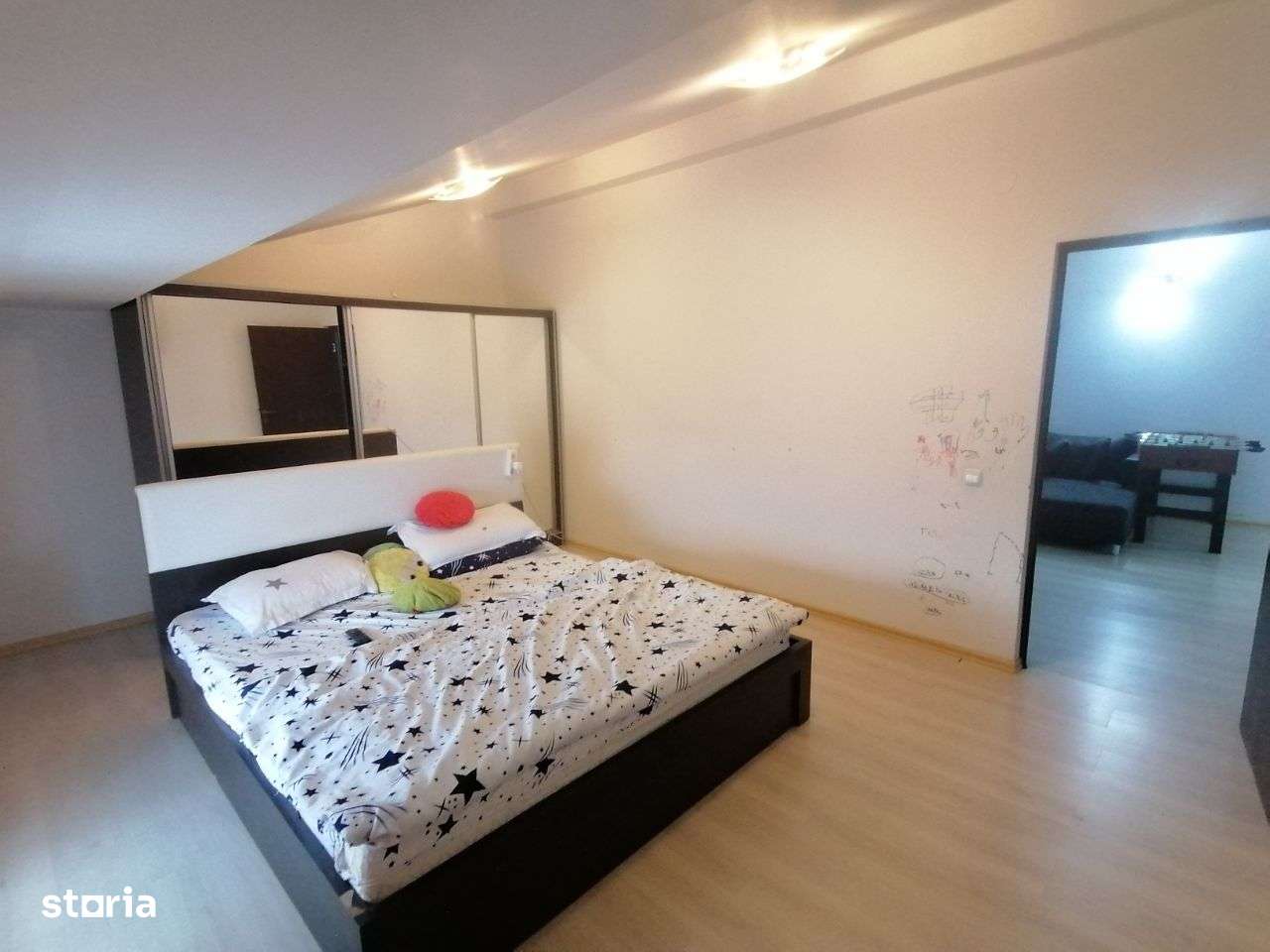 Apartament 3 camere Bd. T. Vladimirescu constructie 2009-4