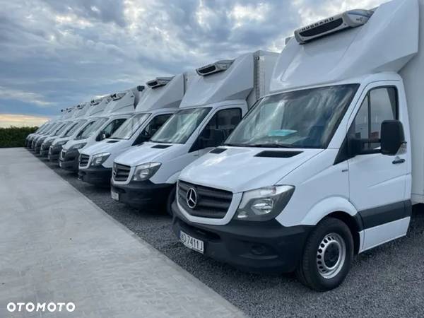 Mercedes-Benz Sprinter - 21