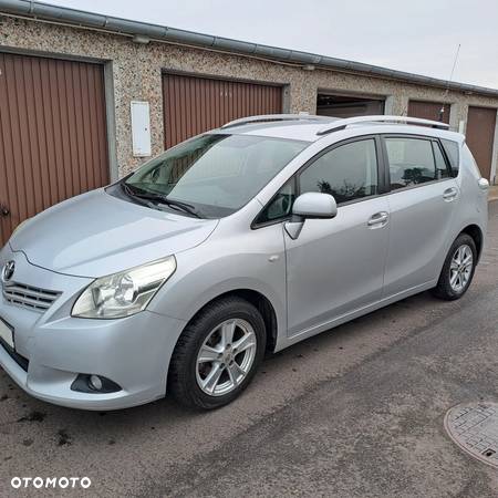 Toyota Verso 1.8 Sol 7os MS - 8