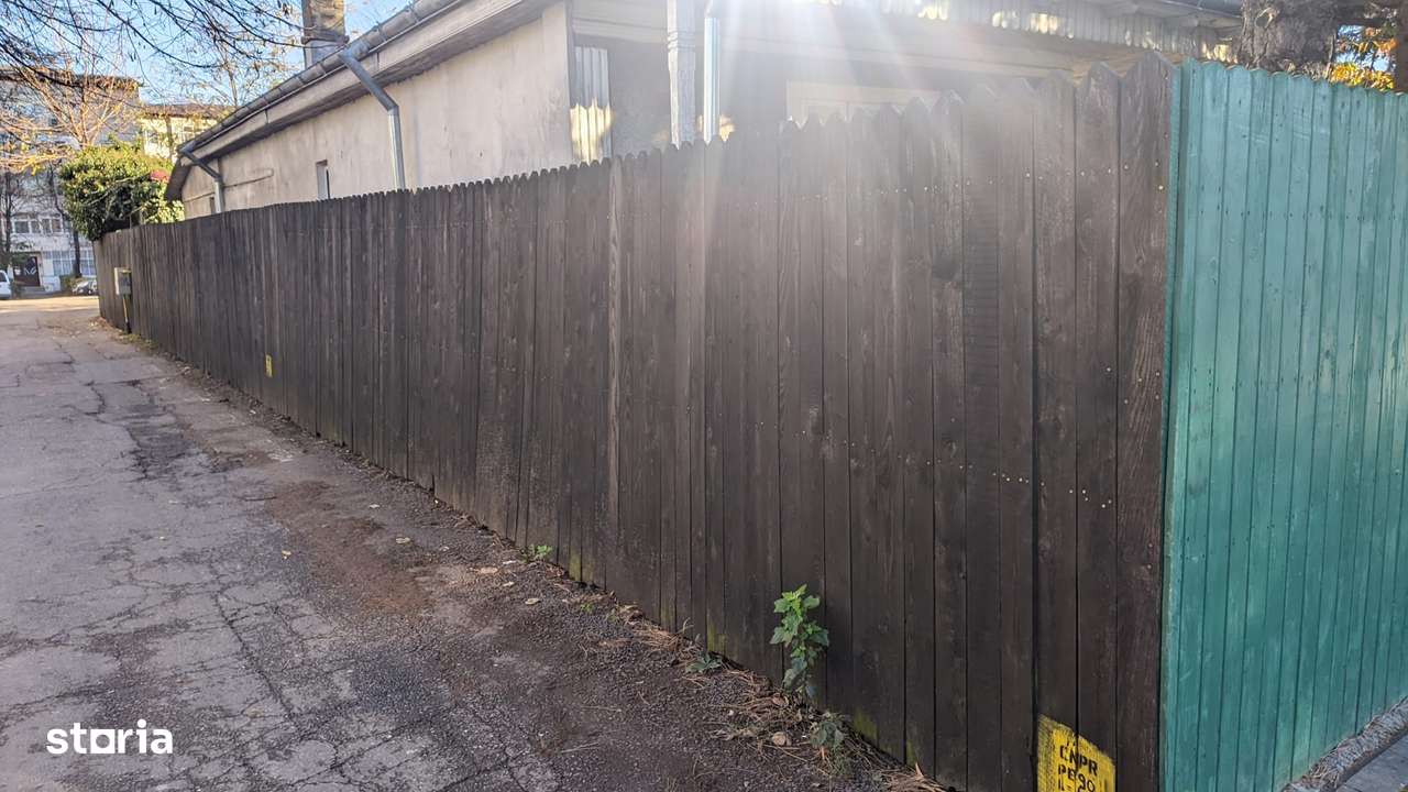 Teren Intravilan pe colț 620mp Bacau central P+10, utilități, casă - Imagine principală: 5/9