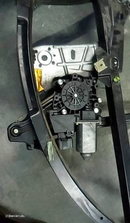 Elevador Elect Tras Dto Audi A4 (8D2, B5) - 3