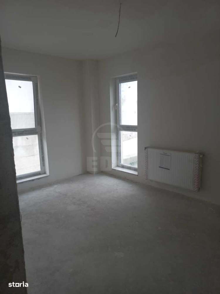 Apartament 3 camere semidecomandat cu parcare subterana zona Eroilor-4