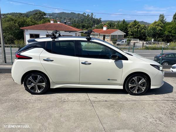 Nissan Leaf Tekna Two Tone - 4