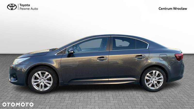 Toyota Avensis 1.8 Premium MS - 3