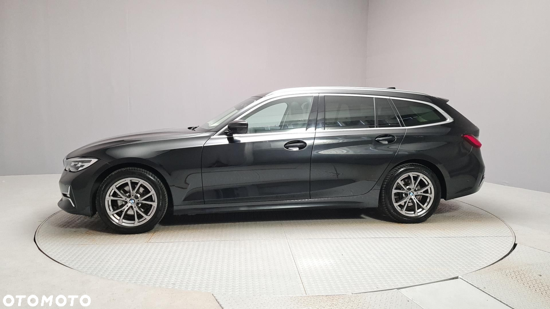 BMW Seria 3 320d xDrive Luxury Line - 3
