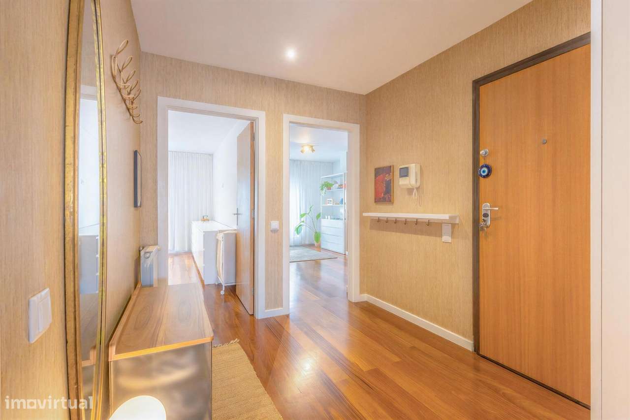 Apartamento T2 Renovado | Centro da Senhora da Hora | Terraço,...-7