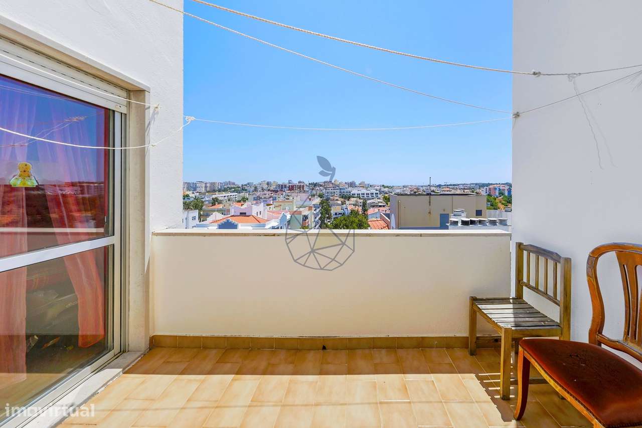 Apartamento T3 com exposição solar nascente /sul em Portimão-6