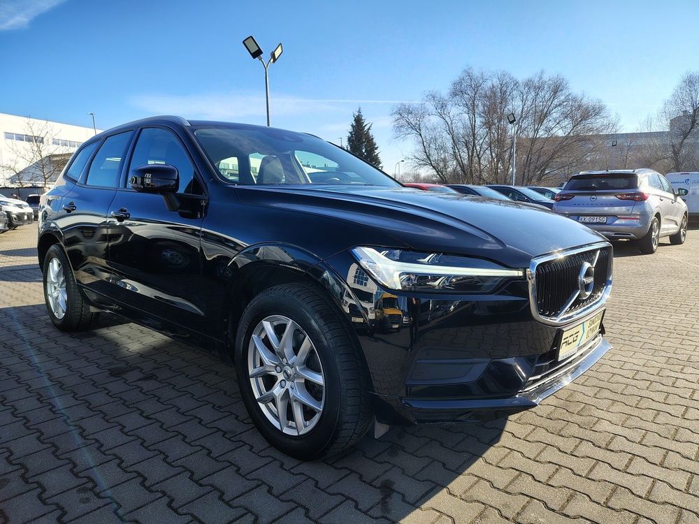 4×4 XC60 2.0 B5 Mild Hybrid 250KM Momentum Pro AWD Salon PL