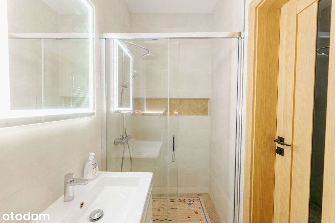 Dom, 163 m², Izbica-14