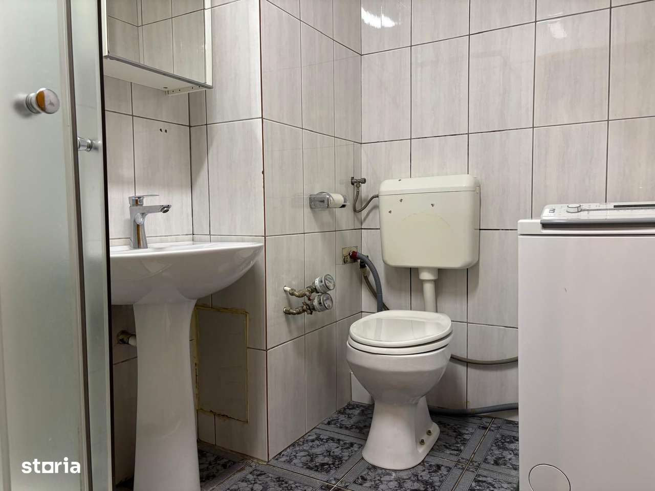 Preț de BLACK FRIDAY 4 camere Teiul Doamnei, zonă verde bloc anvelopat-10