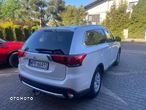 Mitsubishi Outlander 2.0 2WD Plus - 9