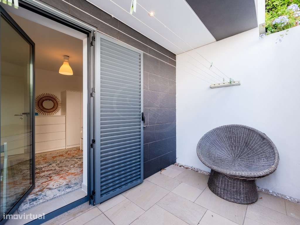 Moradia T8 c/Piscina | Queijas-50