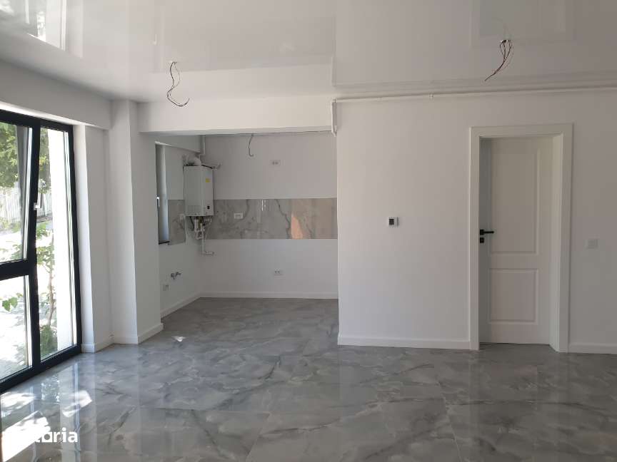 IASI– REDIU– Ap. cu 1 camera in cel mai cautat ansamblu- DON Lake View-8