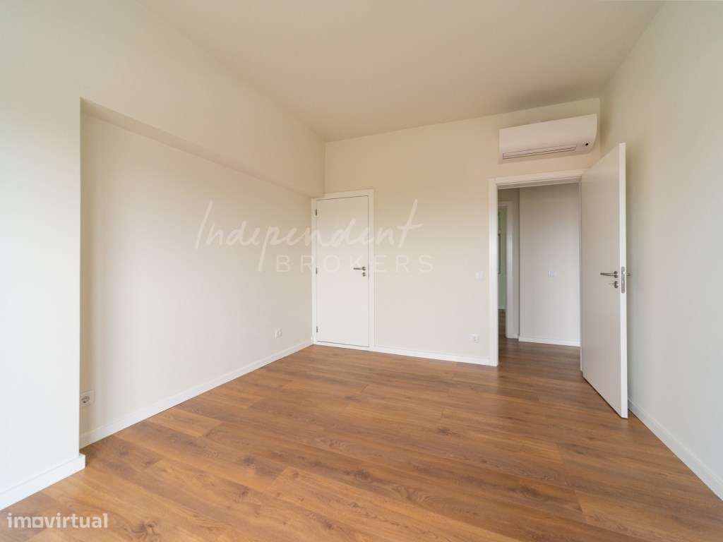 APARTAMENTO T4 TOTALMENTE REMODELADO NAS TORRES DO RESTELO, COM VIS...-16